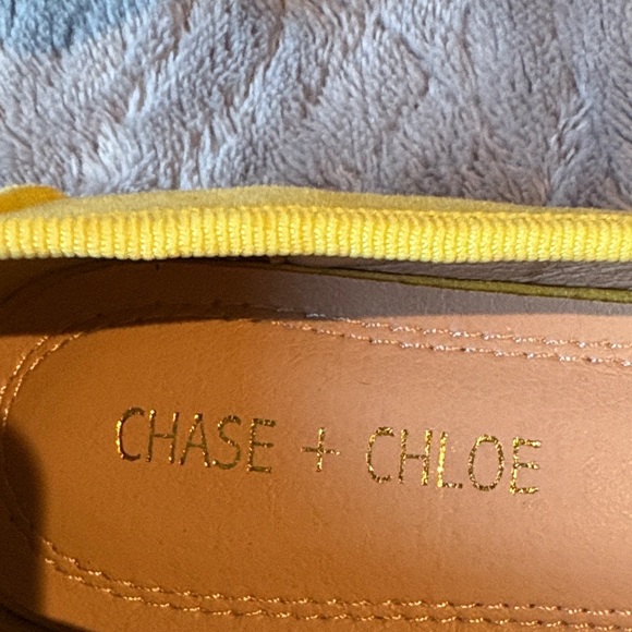 Chase + Chloe  Women's Faux Suede with Crystal Embellishments; SZ: 7; Like New - Picture 3 of 11